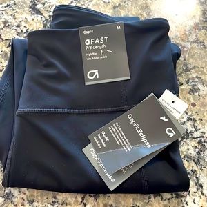 Brand new gap gfast size medium BLACK 7/8 length high rise legging